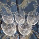 Verres pied cristal ciseles