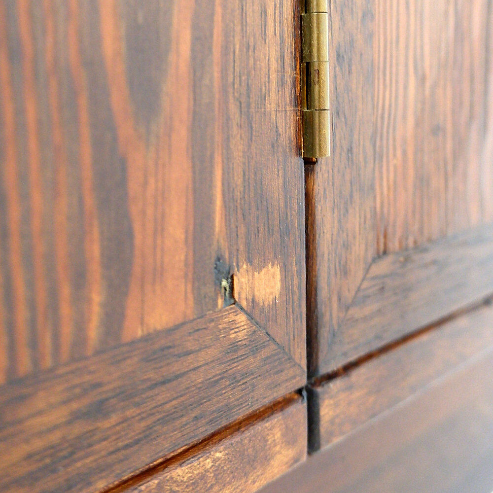 Meuble bar contemporain en bois