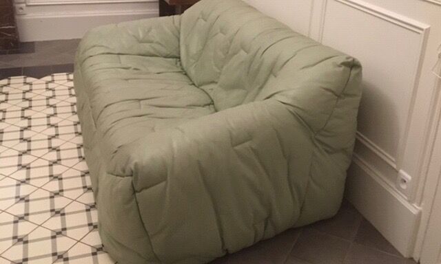 Paire de canapés en cuir  "Informel" de Hans Hopfer Roche-Bobois