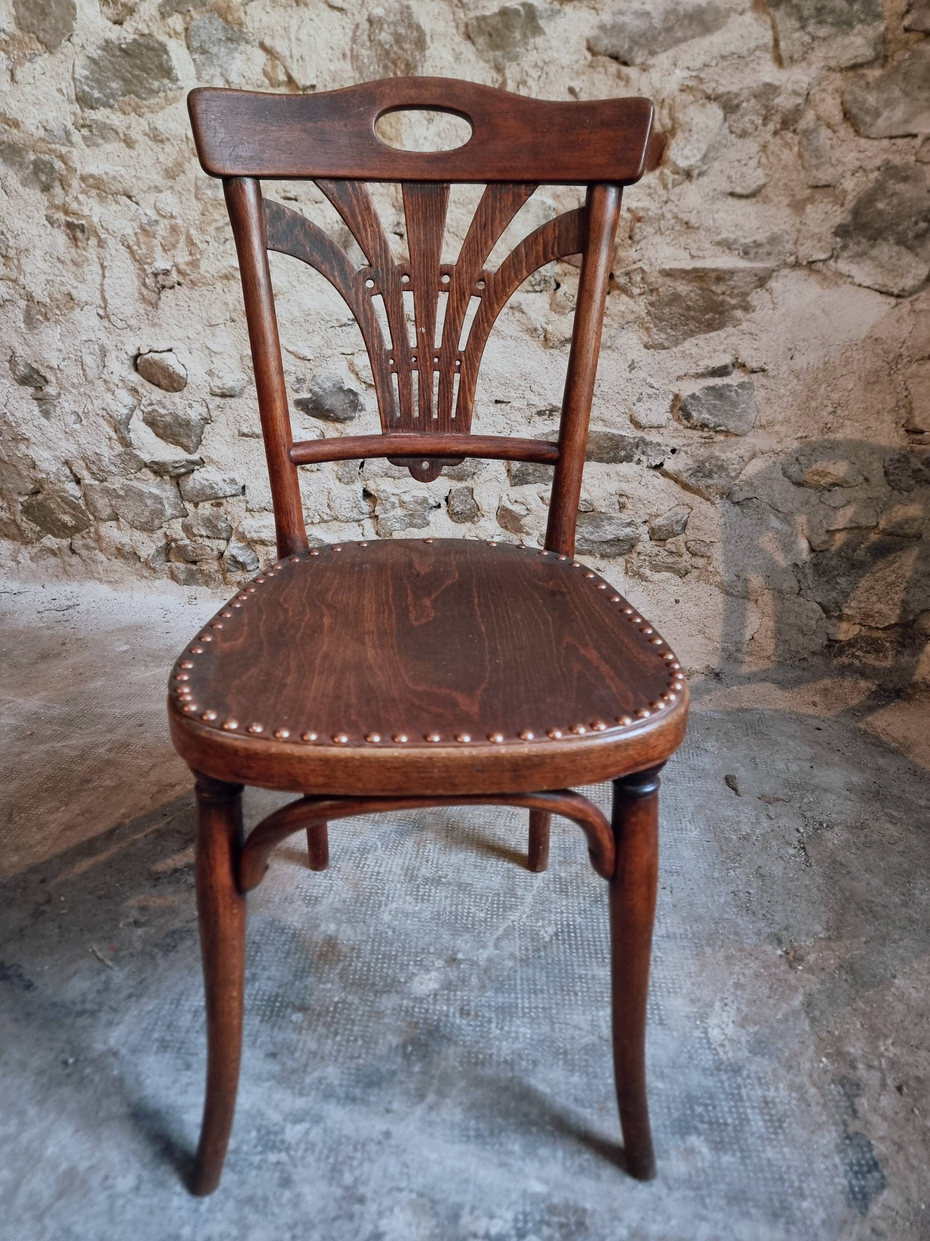 Ensemble de 4 chaises bistrot françaises anciennes Thonet – vers 1920
