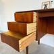 Bureau vintage en teck à deux faces