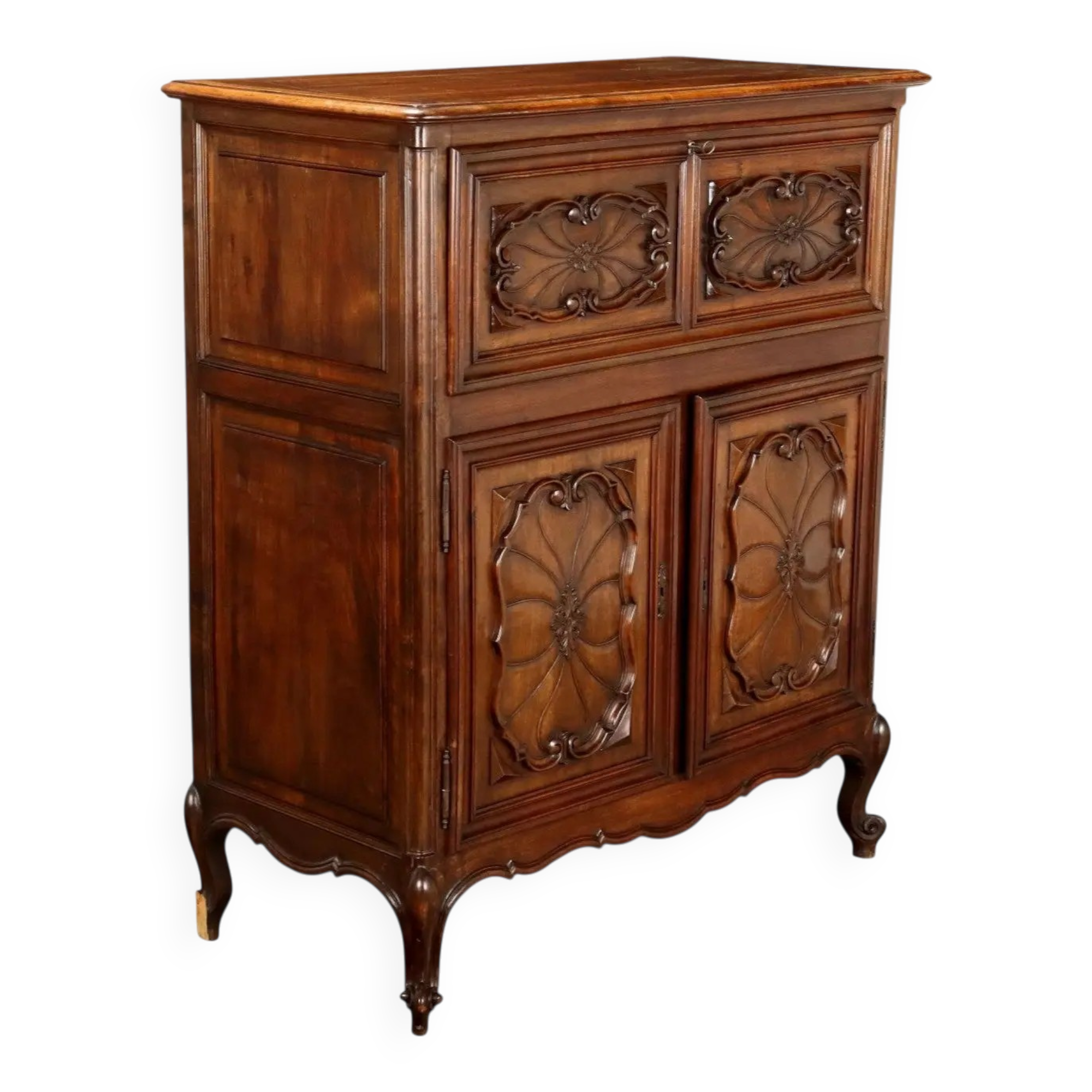 Antique Provençal-style walnut buffet, Piedmont, 20th century