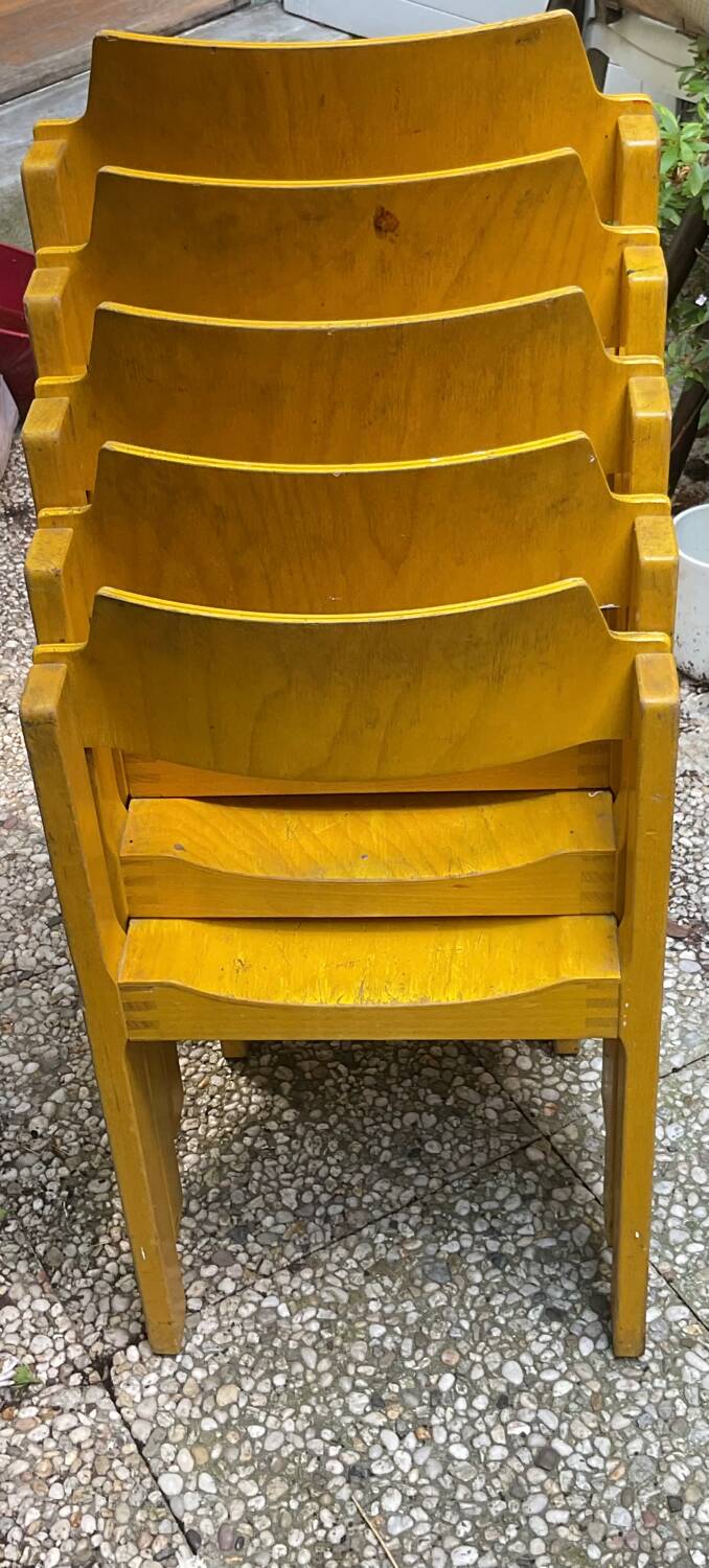 Lot de cinq chaises bois années 50