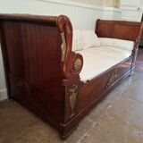 Empire daybed