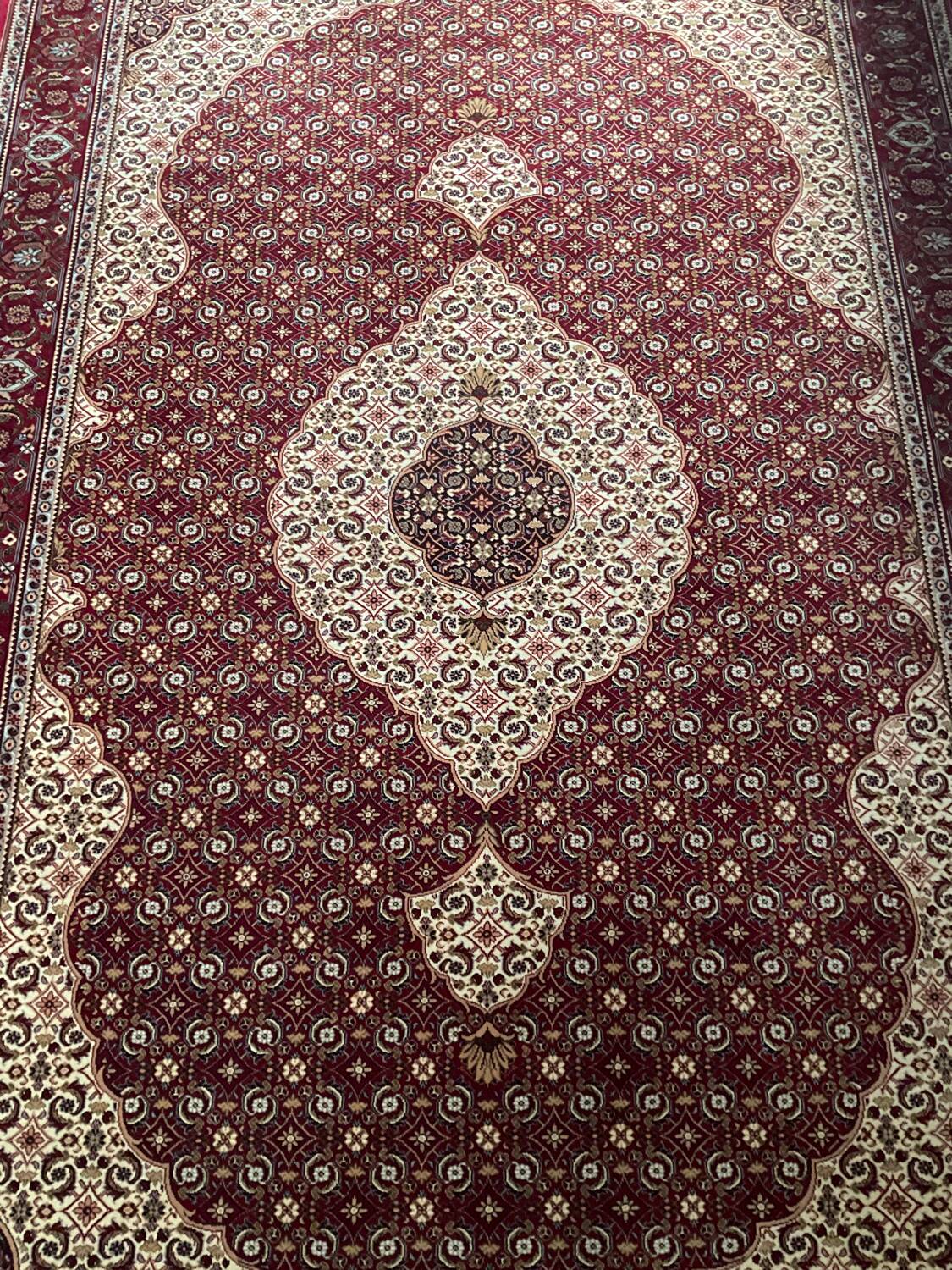 Persian wool rug 200x300cm