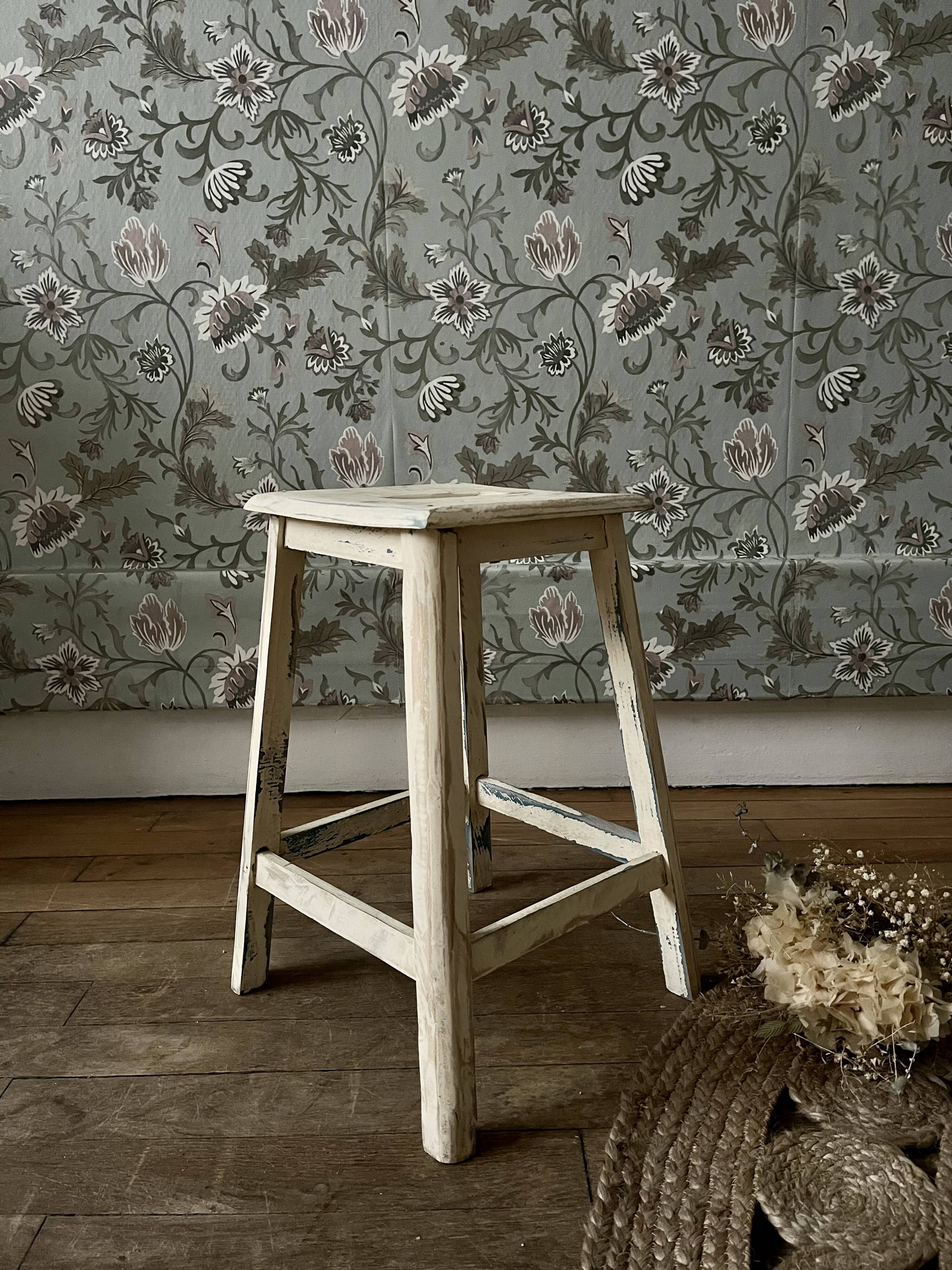 Weathered workshop stool (renovated)