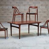 Table by Johannes ANDERSEN and Samcom