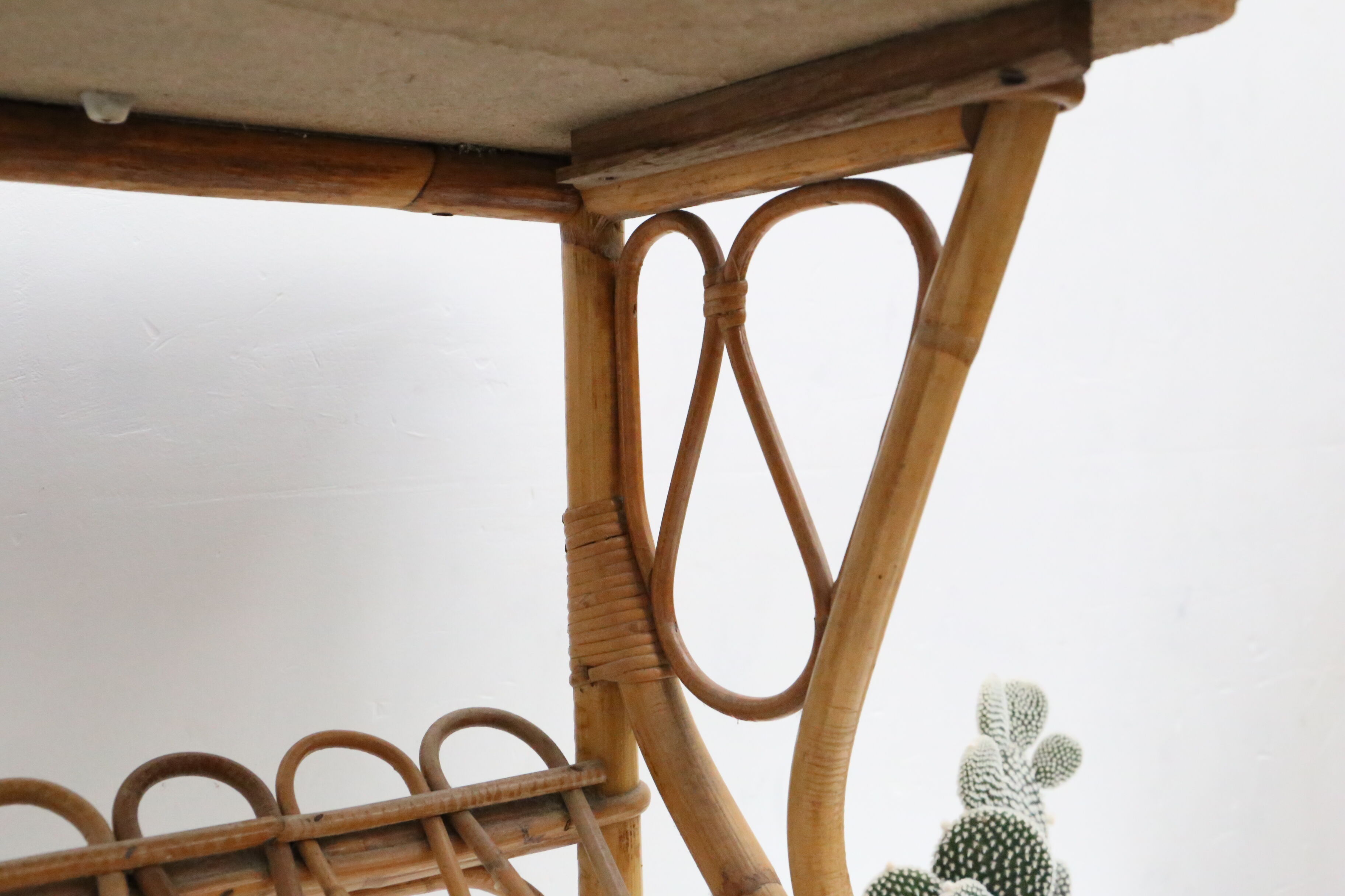 Side table in rattan