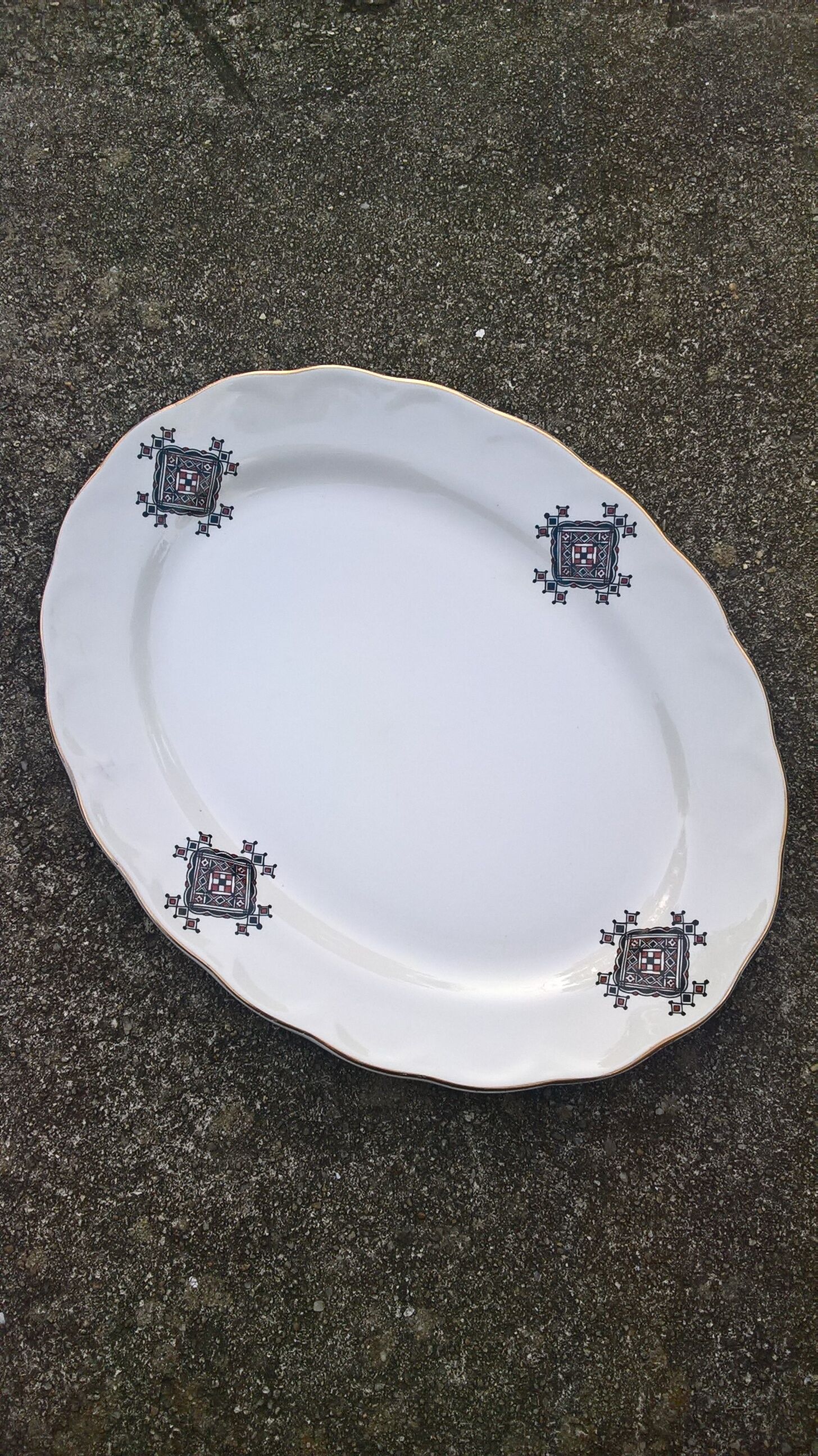 Oval dishes in Mila earthenware (Algeria) Berber motifs, vintage 60s-70s