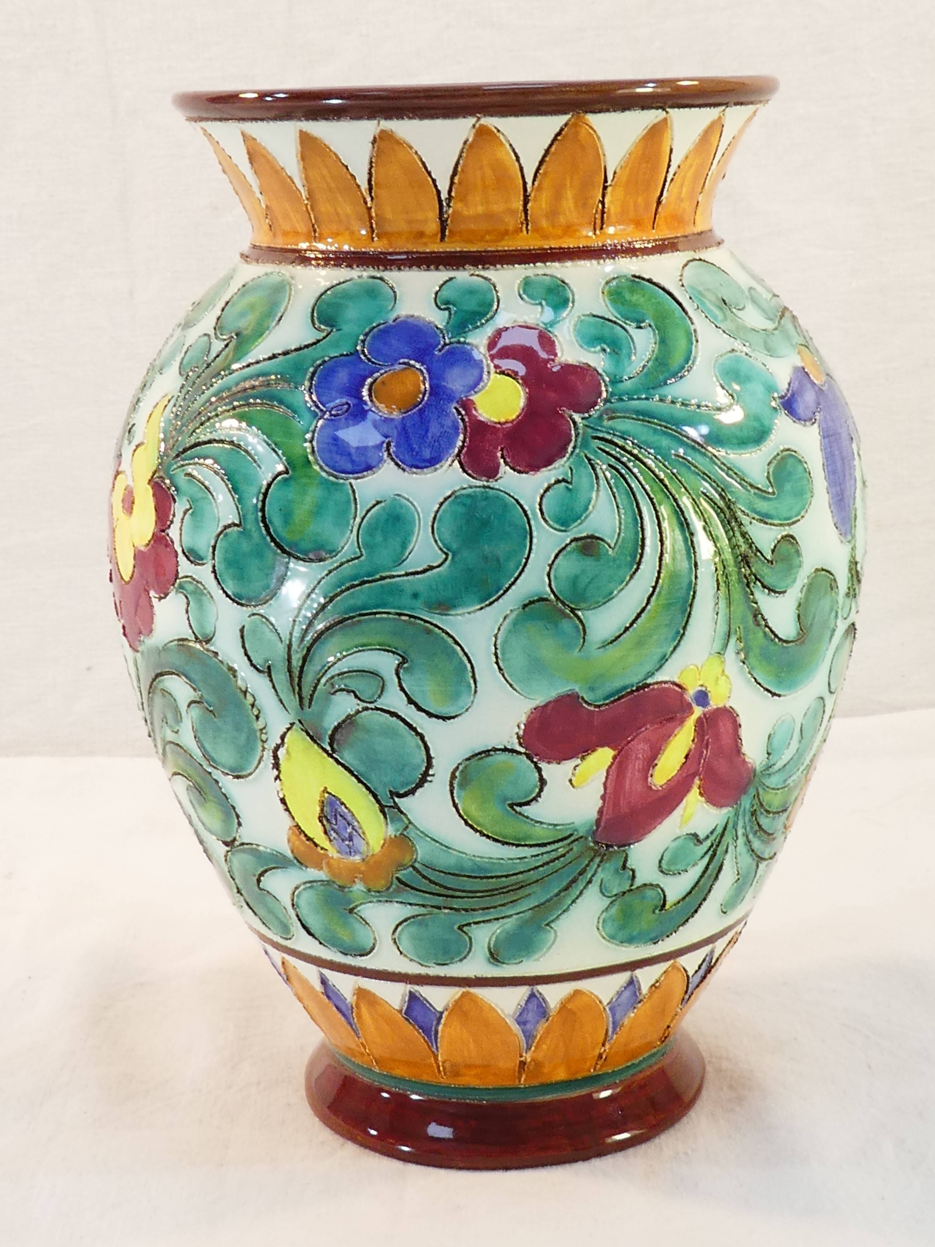 Vase in faience cecart monaco