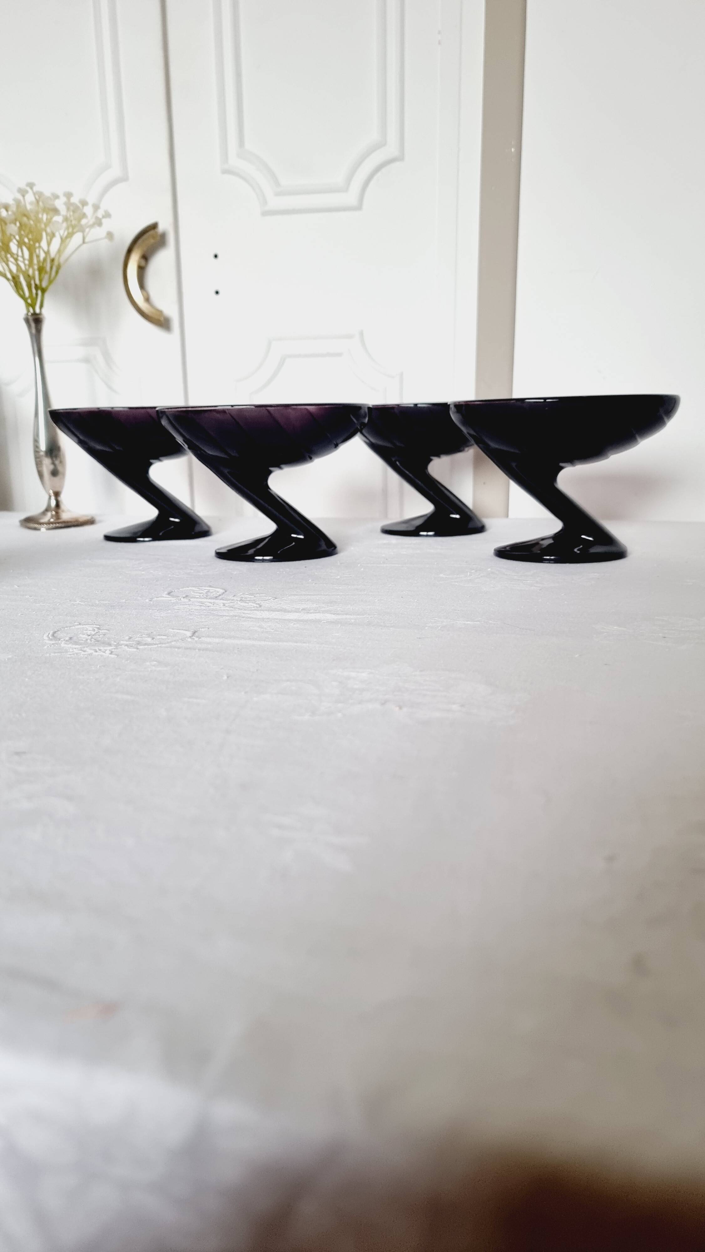 Set of 4 "Zig-Zag" dessert glasses in amethyst crystal Art Deco