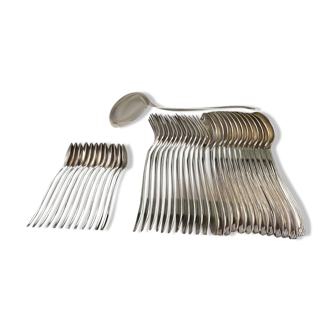 Ménagère Frionnet en métal argenté (37 pièces)