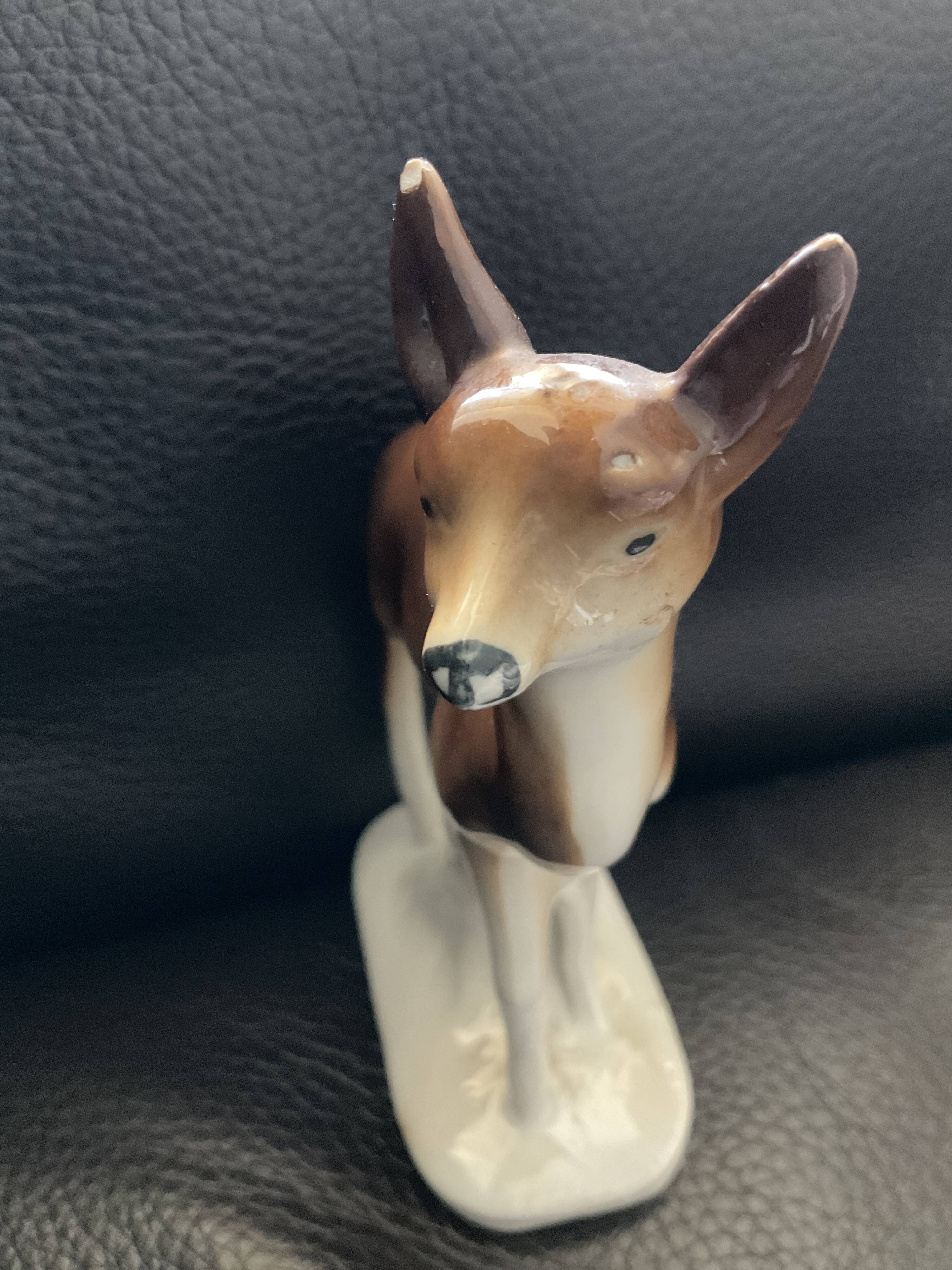 Figurine porcelaine biche