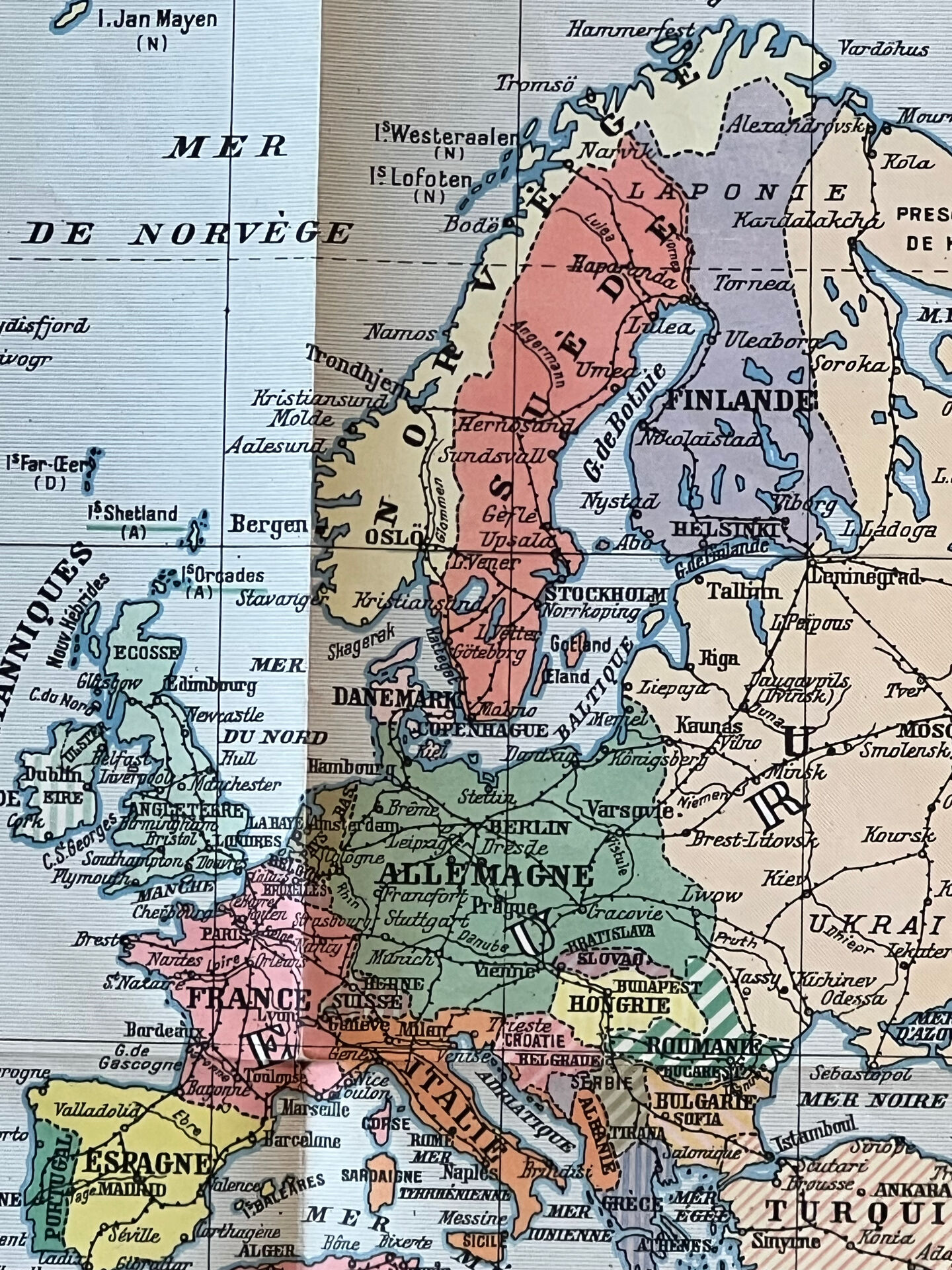 Very large Foldex world map - coloured world map 104x74cm
