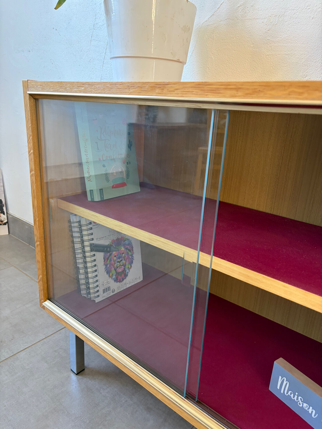 Vintage display cabinet from the 1960s