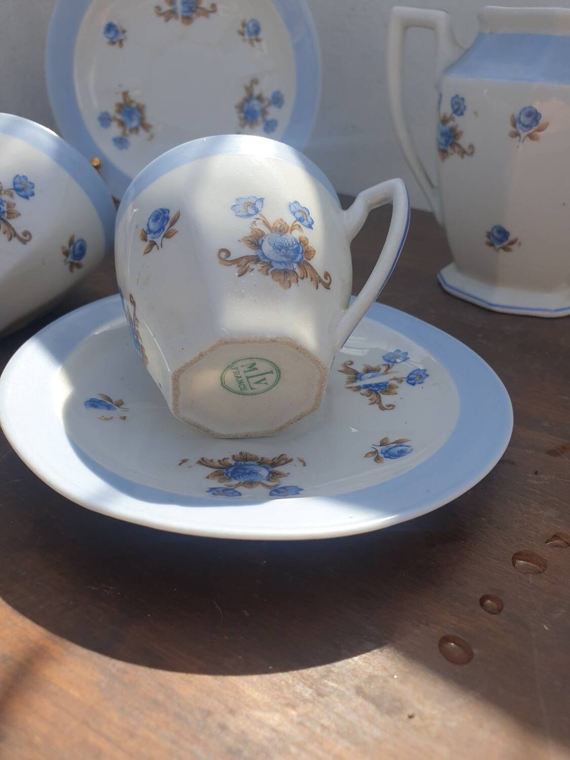 Ensemble service à thé porcelaine