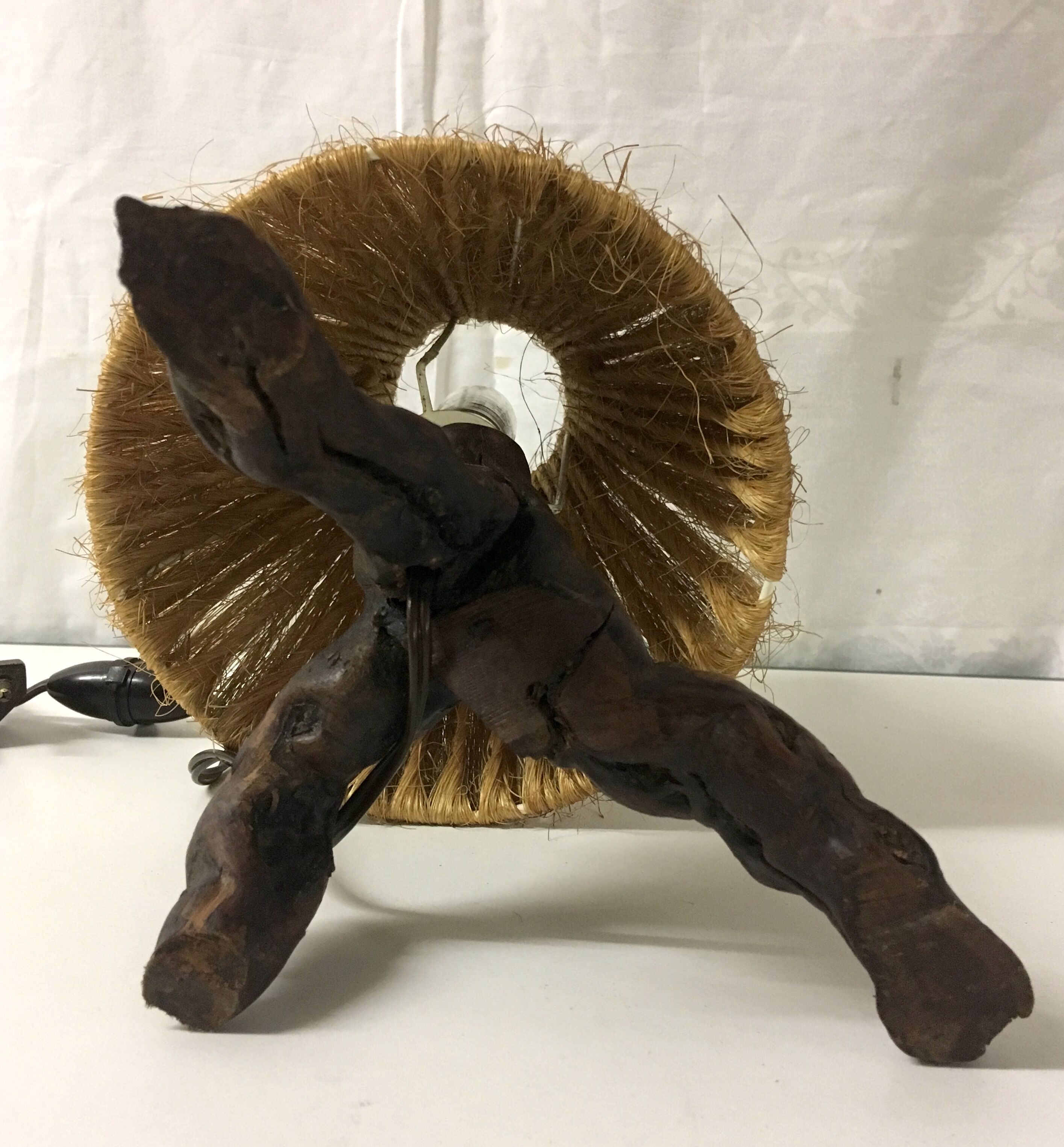 Wood and sisal lamp – circa 60