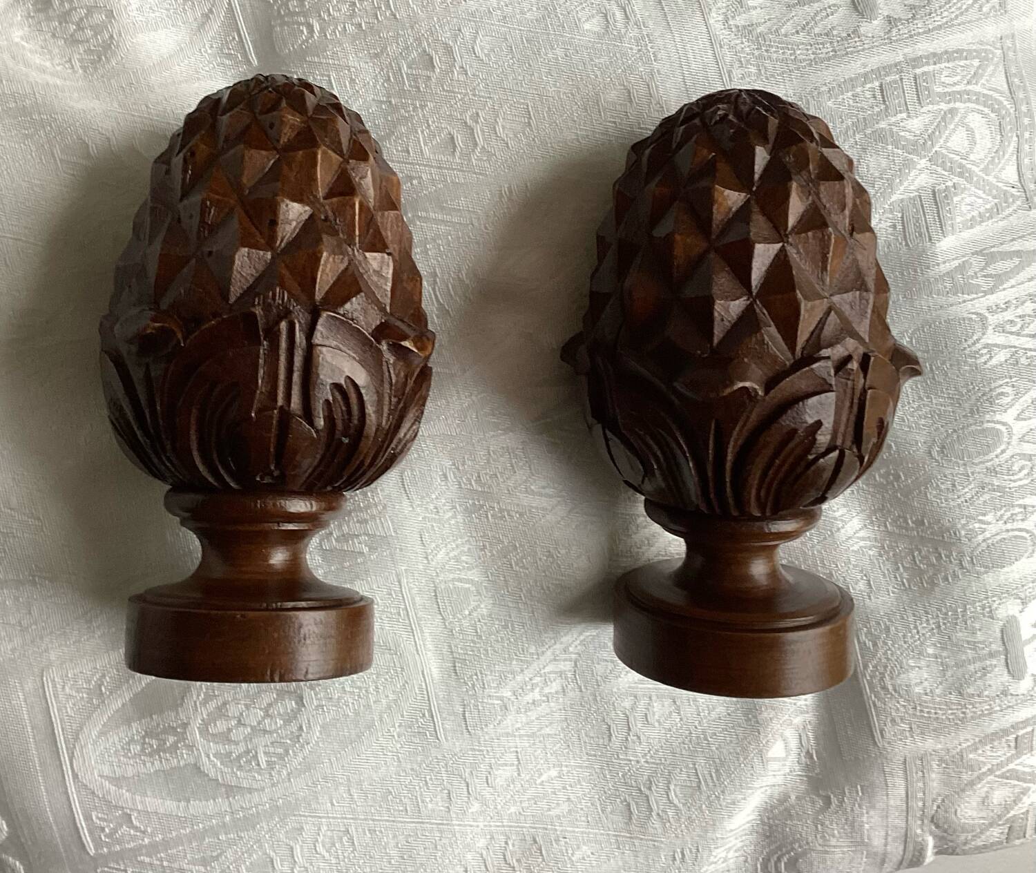 Set of 2 old pine cone shaped wooden tips