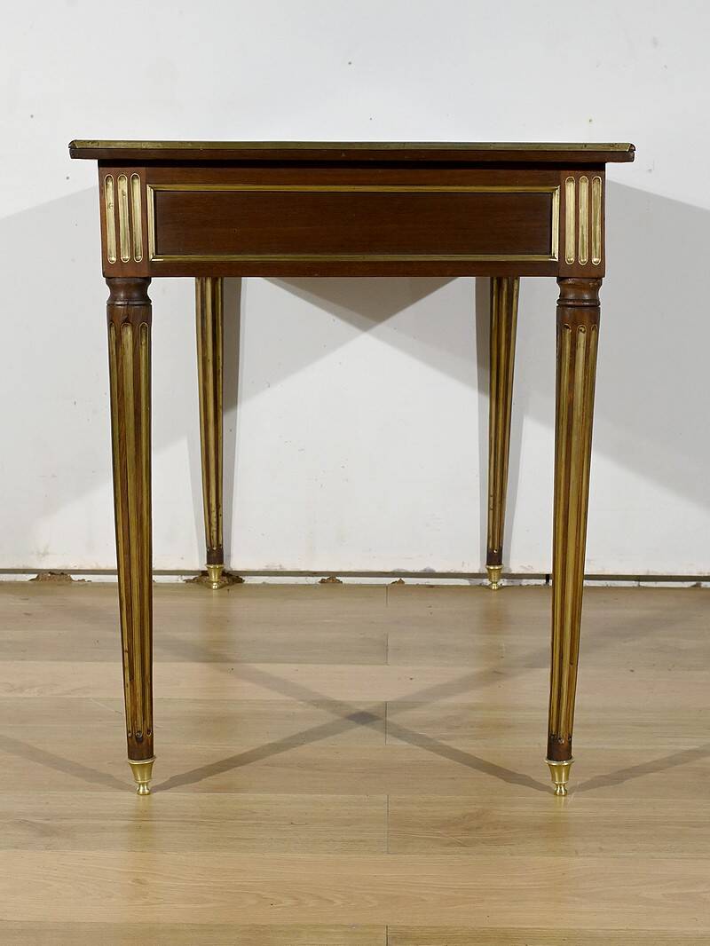 Mahogany Bureau Plat, Louis XVI style - 2nd part of the 19th century