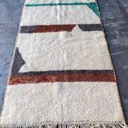Handmade Berber rug, size 200 x 300 cm