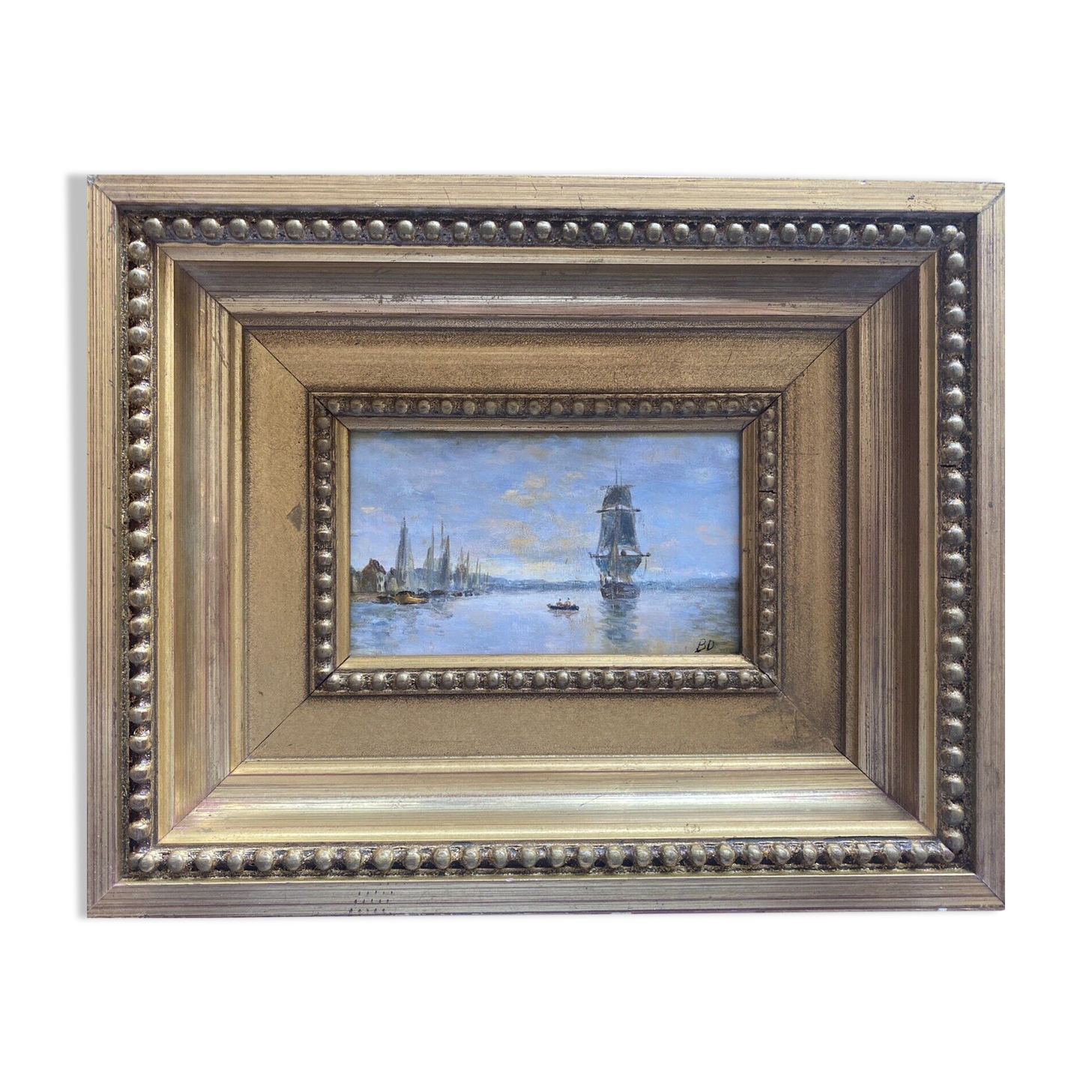 Table hsp marine with sailboats and port