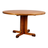 Vintage dining table in walnut veneer, design, Italy, 1970s.