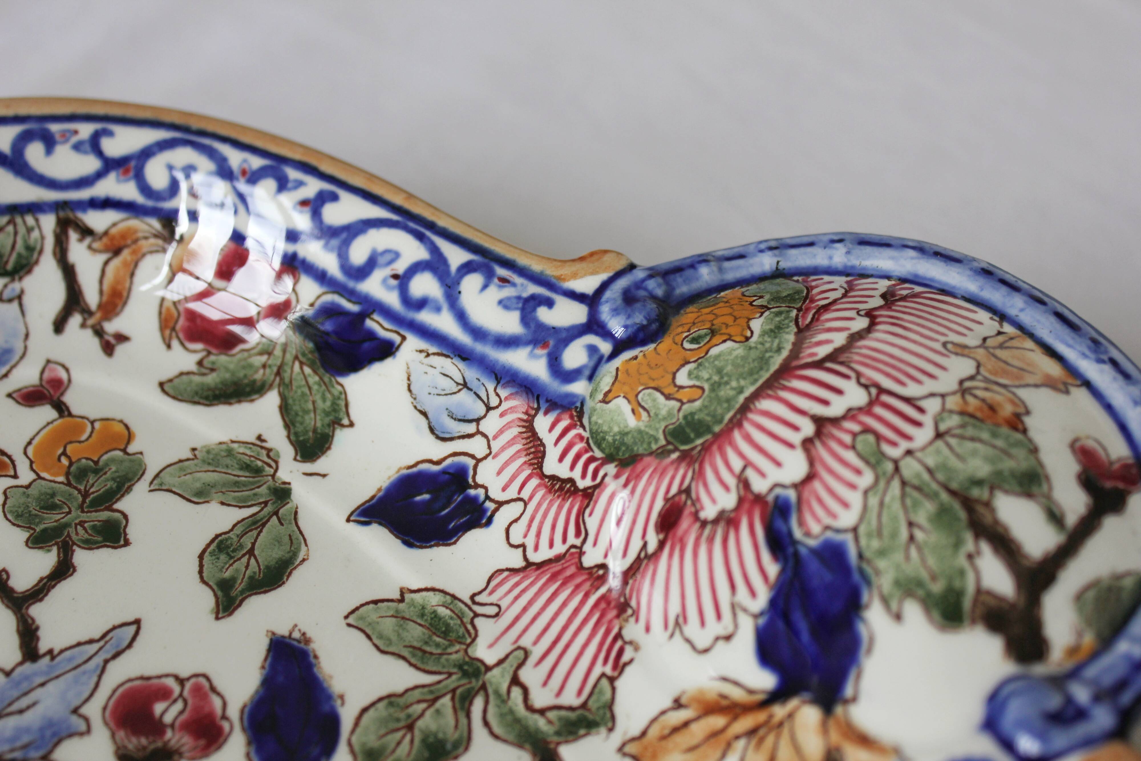 Polylobed dish Peonies earthenware of Gien