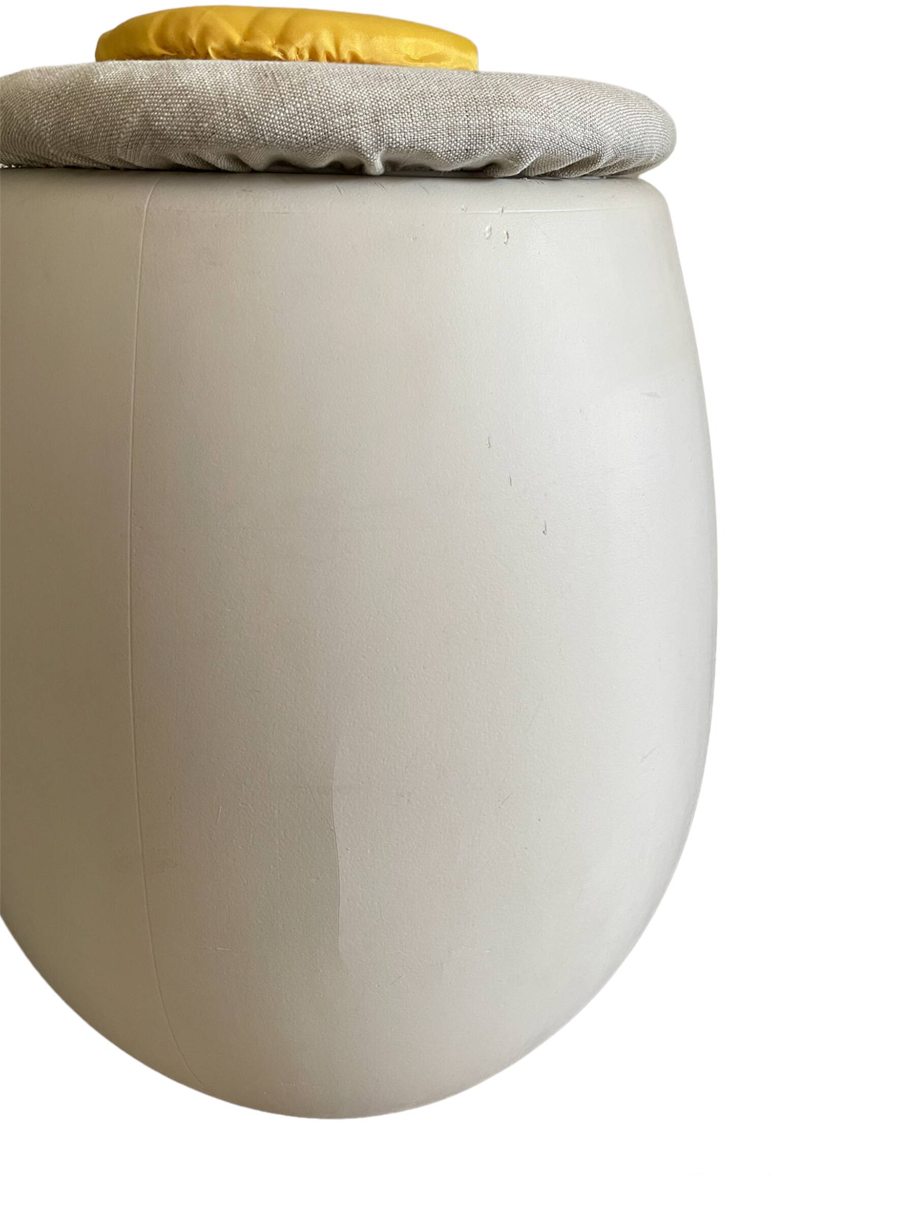 Allibert chest stool molded plastic egg design