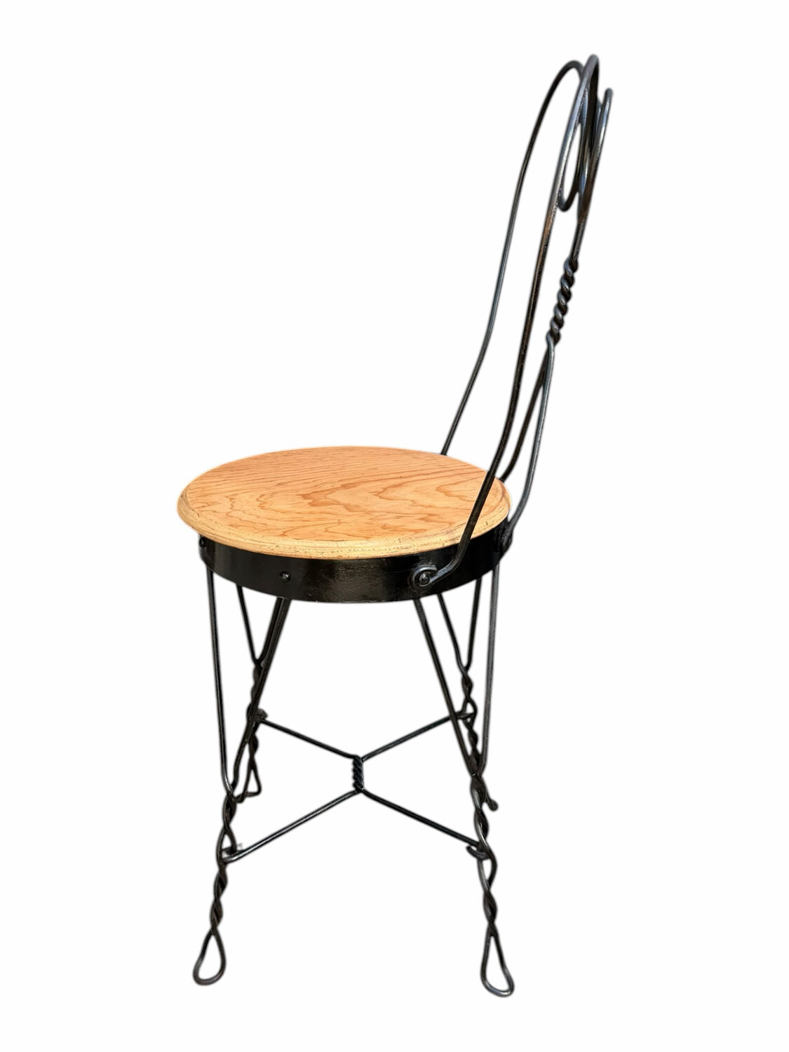 Set of 4 vintage wrought iron chairs from the 1940s.