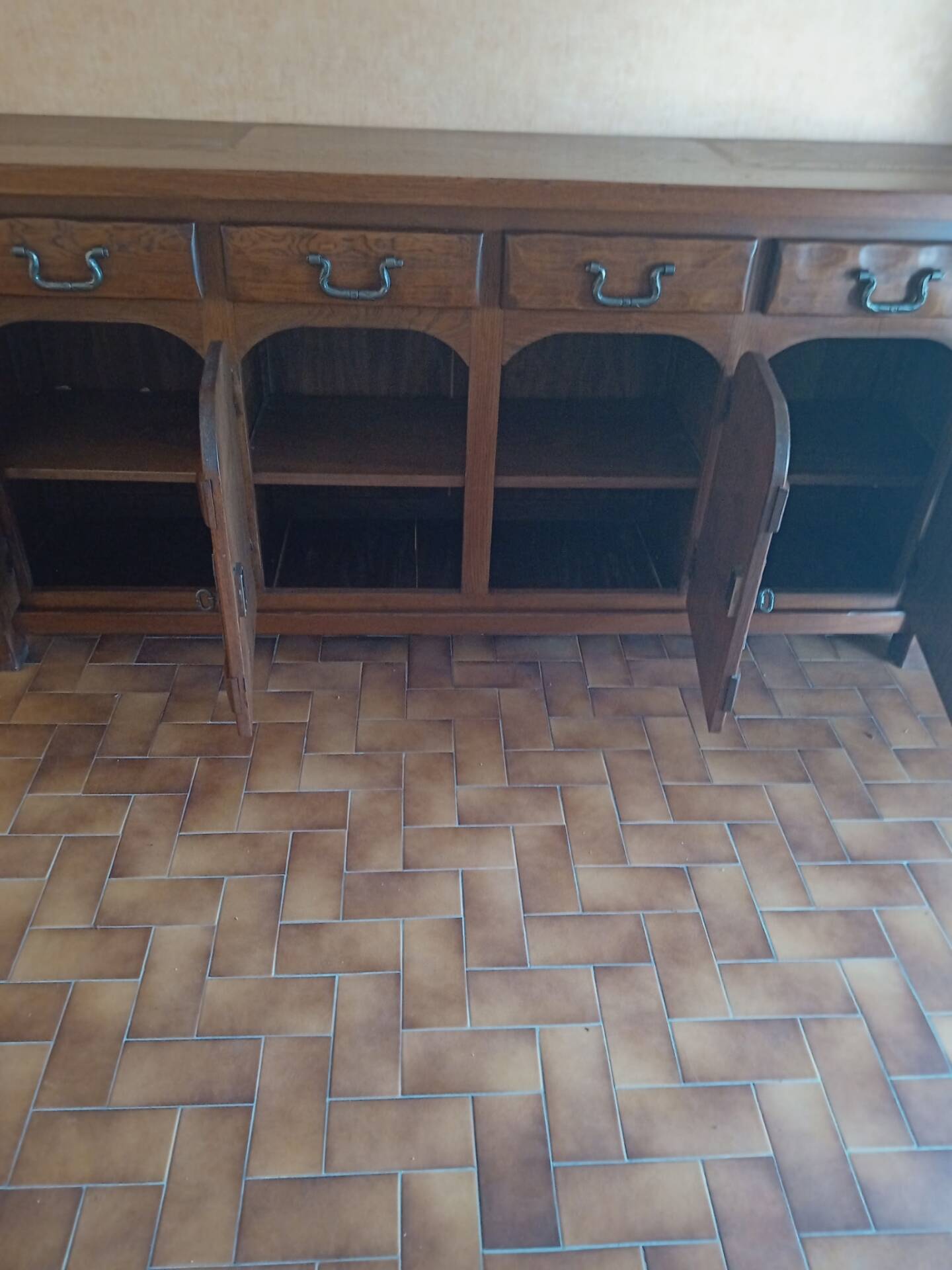 Brutalist enfilade