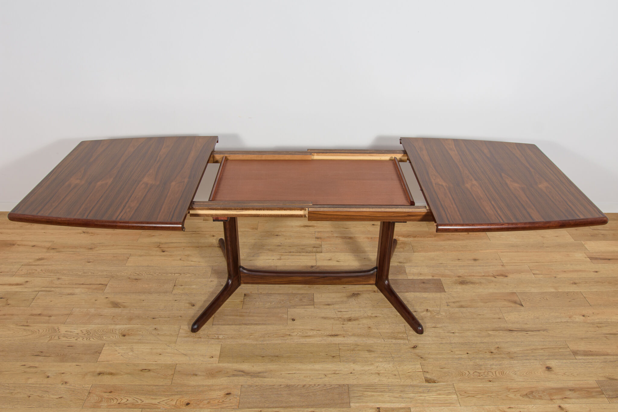 Table à manger extensible en palissandre de style mid-century moderne, Danemark, années 1960.