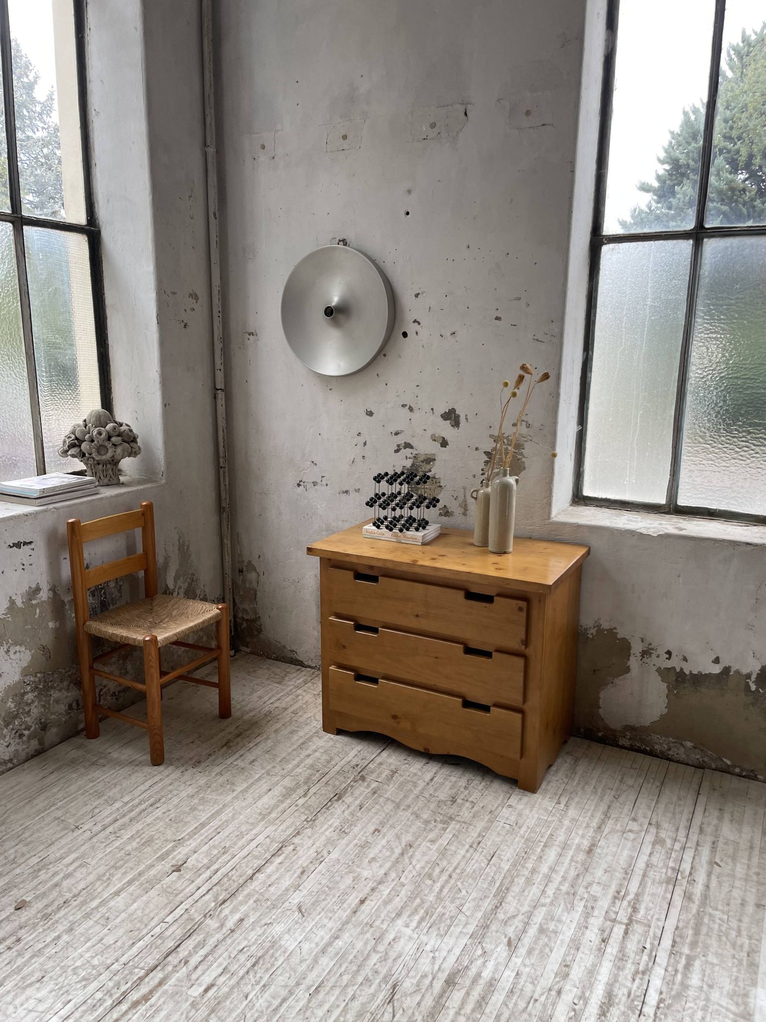 Commode en pin années 80 mobilier montagne