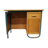 Bureau d'école vintage
