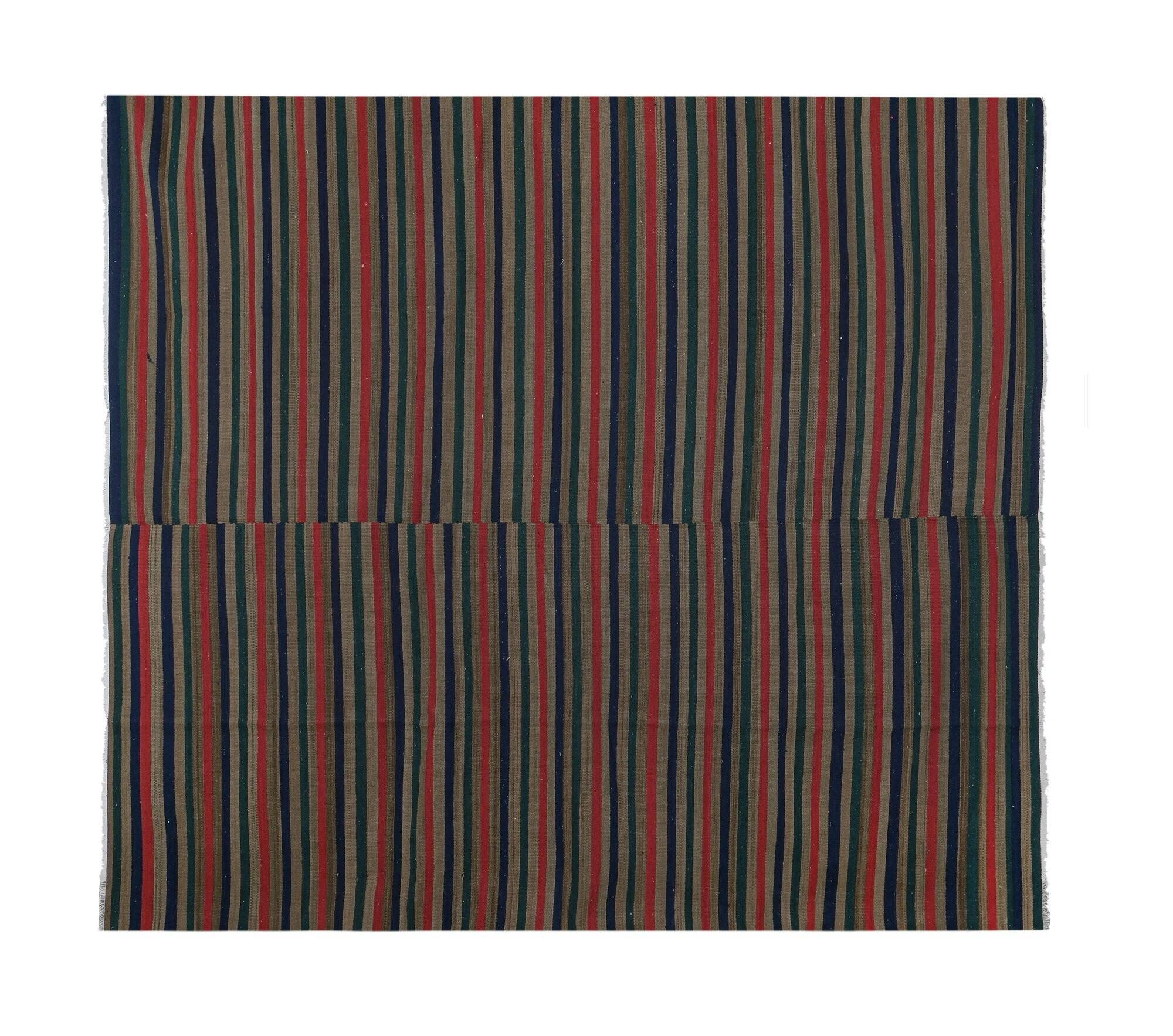 Vintage Turkish kilim, handwoven, 303x343 cm.