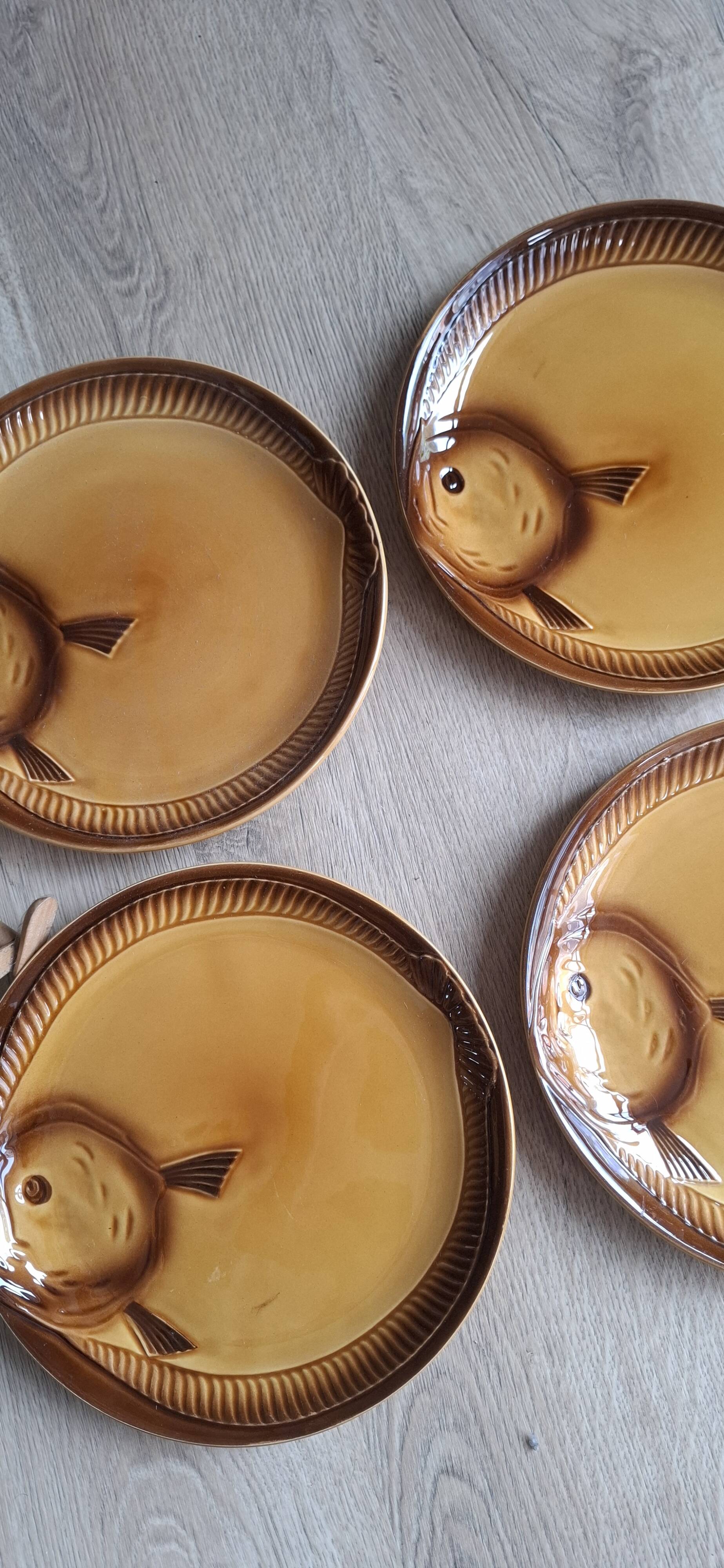 Set of 6 fish plates from Moulin des Loups