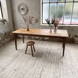 Farmhouse table with spindle legs 2m