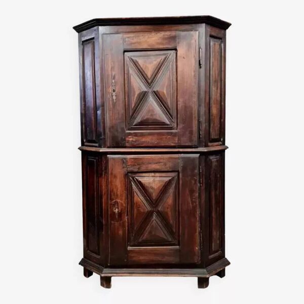 Encoignure rustique style Louis XIII en chêne massif vers 1800