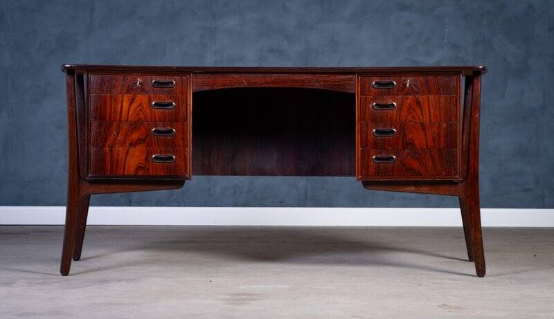 Vintage Desk in Rosewood by Svend Åge Madsen for HP Hansen, 1960s
