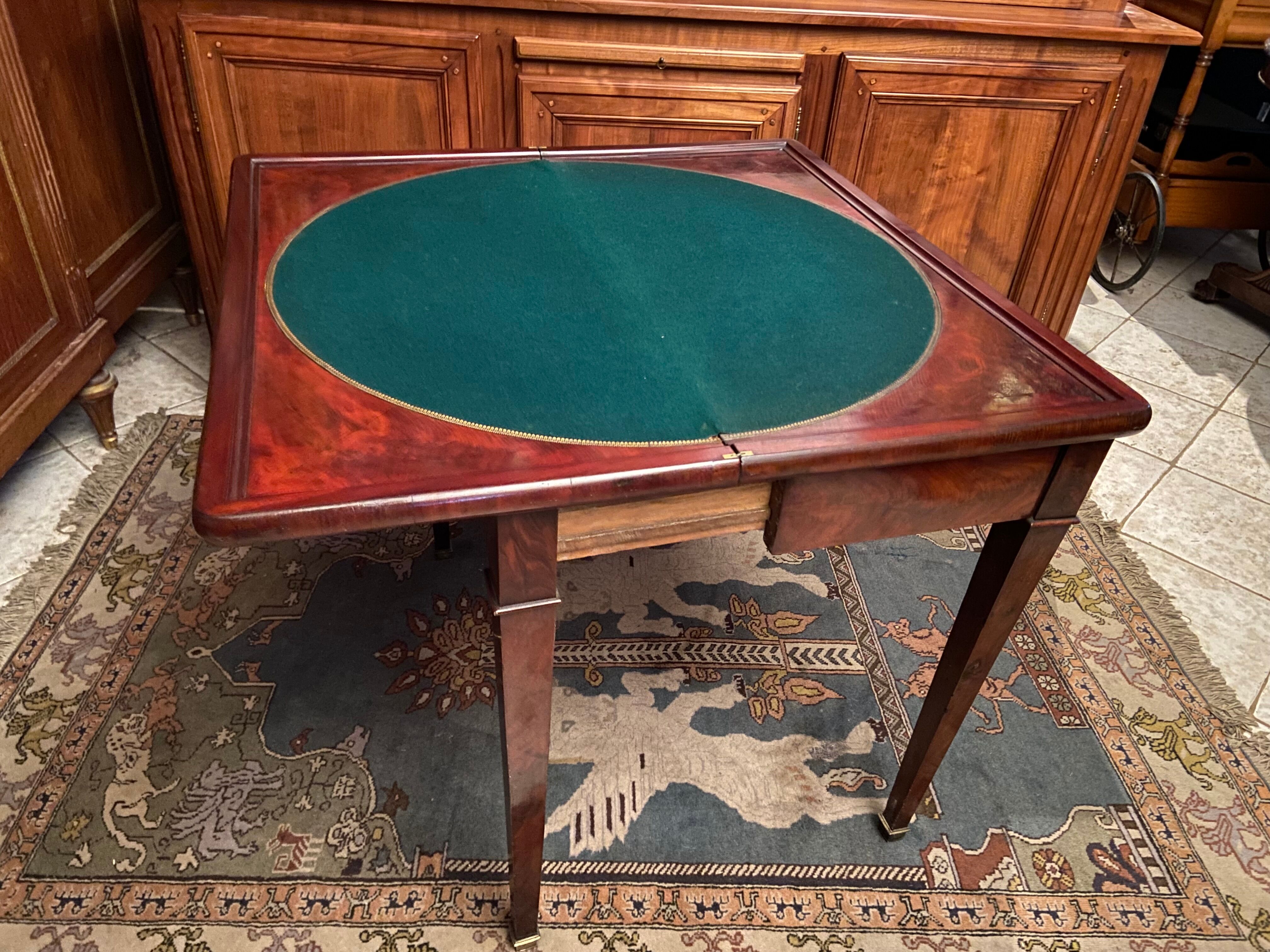 Mahogany game table console from the Napoleon III period