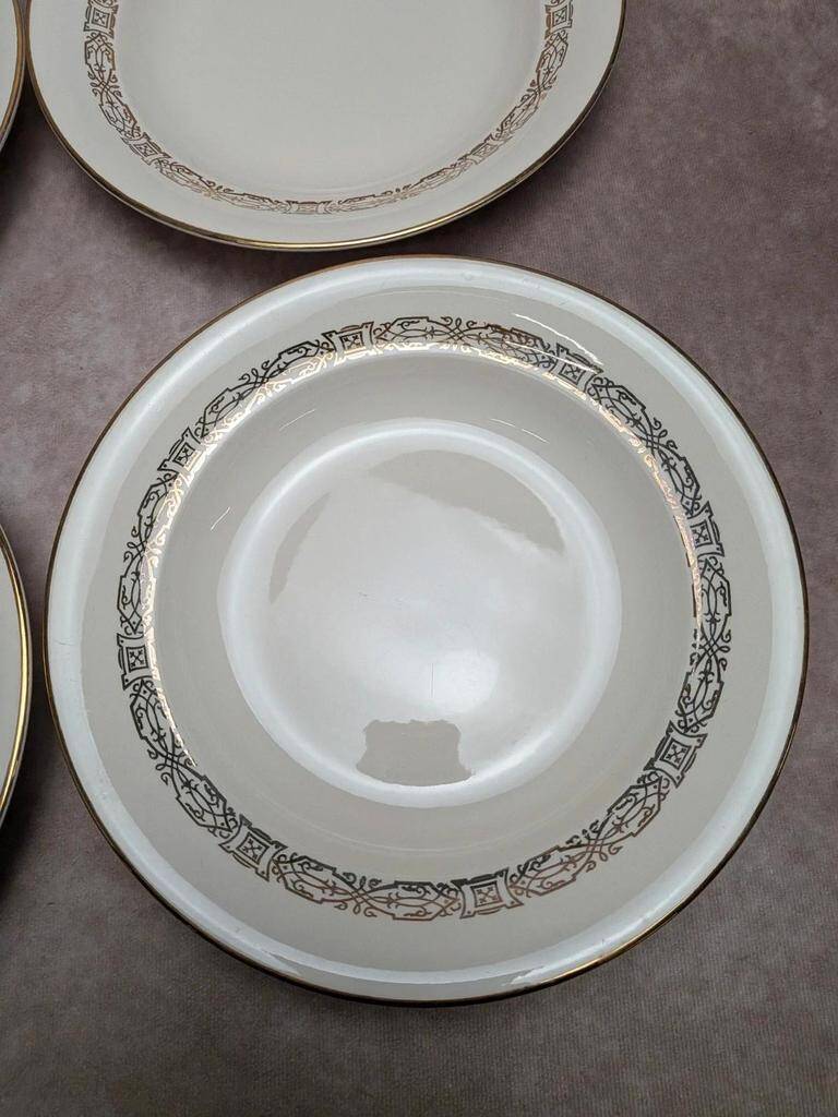 Lot de 6 assiettes creuses Villeroy & Boch – décor doré vintage