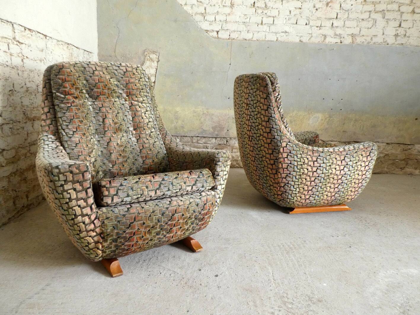 Pair of armchairs, 1970