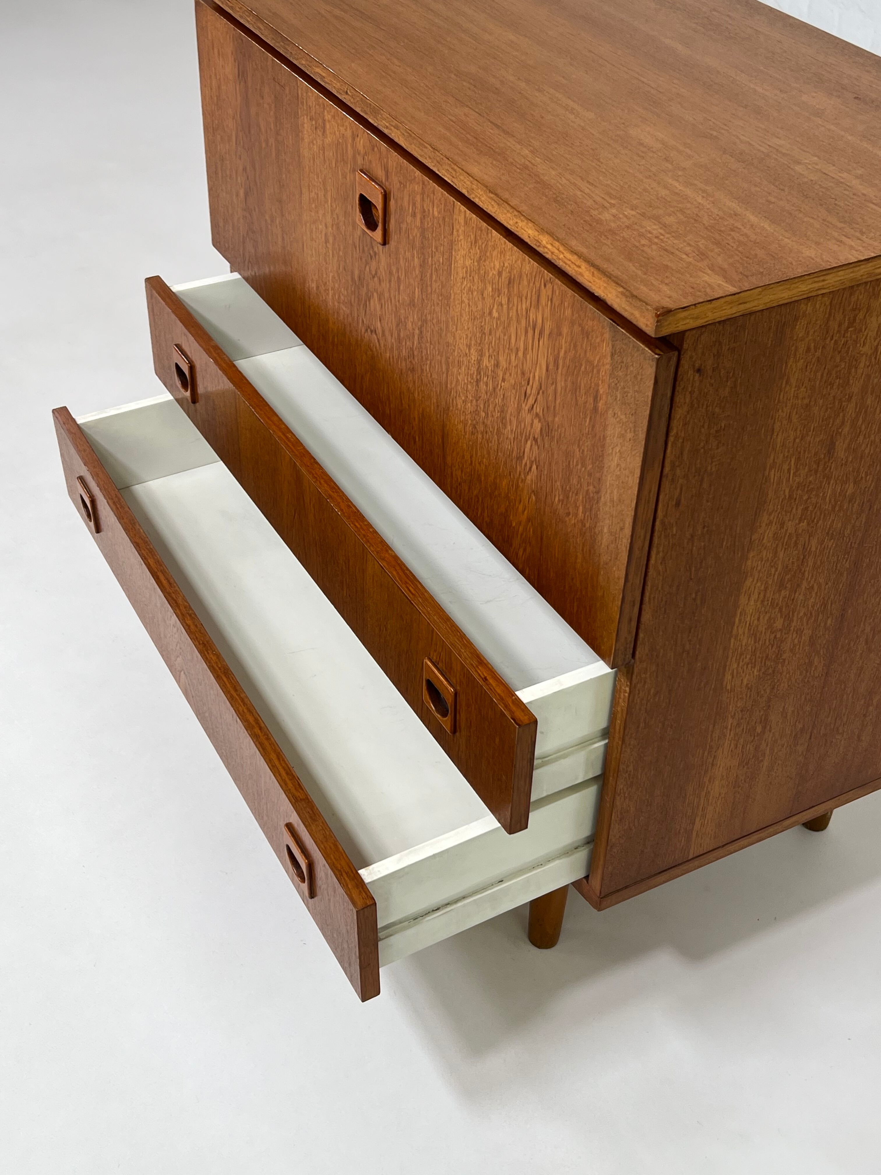 Teak storage cabinet design 50s - 60s