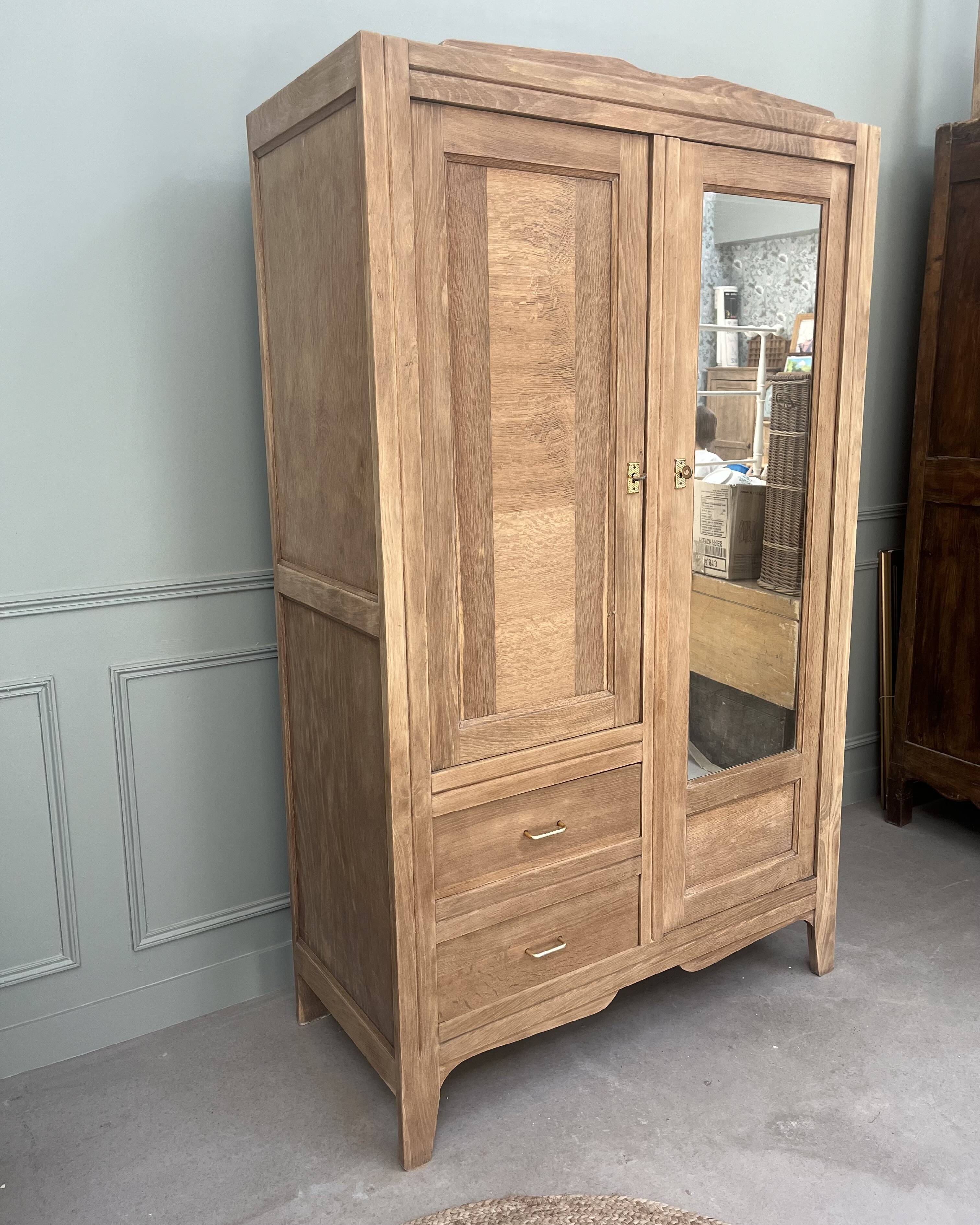Wardrobe with two doors and mirror (renovated)