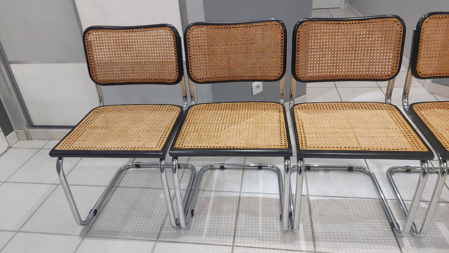 Suite de 6 chaises modèle Cesca B32 par Marcel Breuer vintage 1993