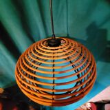 Luminaire suspendu en rotin et acier