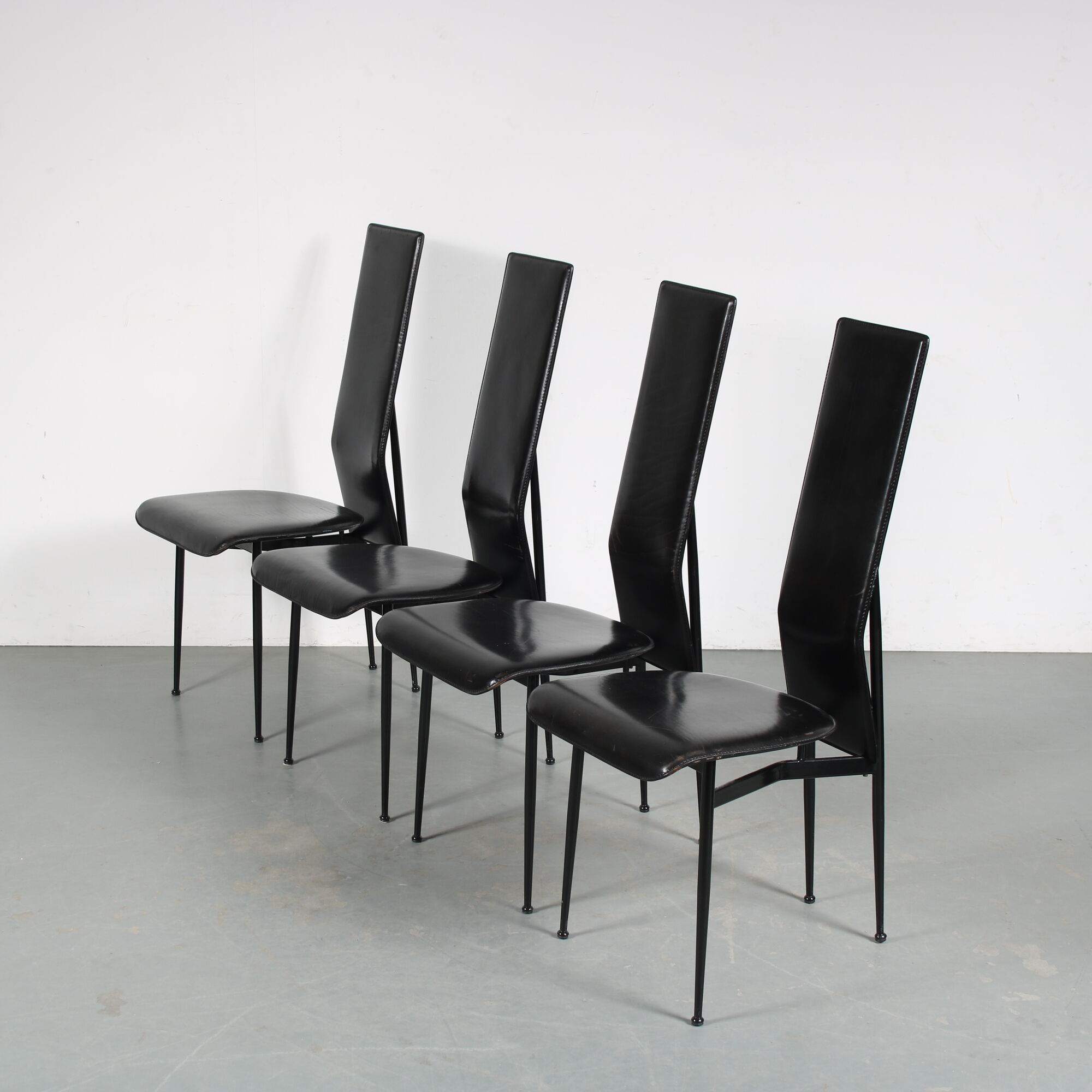 1980s Dining chairs by Giancarlo Vegni for Fasem, Italy