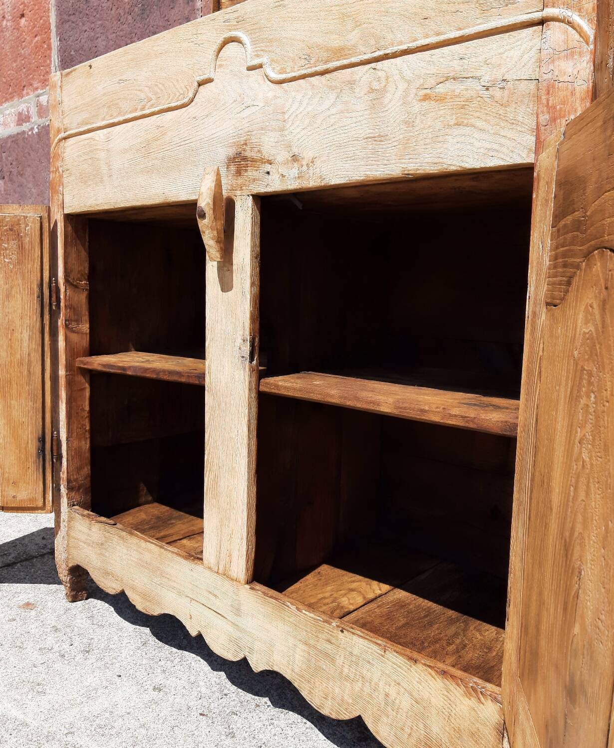 Basque sideboard 18th century