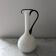 Soliflore en opaline blanc et noir 