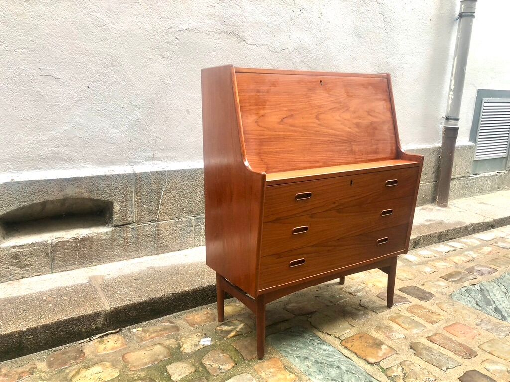 Secretary by Arne Wahl Iversen Denmark 1960