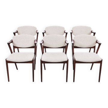 Set of 6 Scandinavian chairs in Rio rosewood model 42.